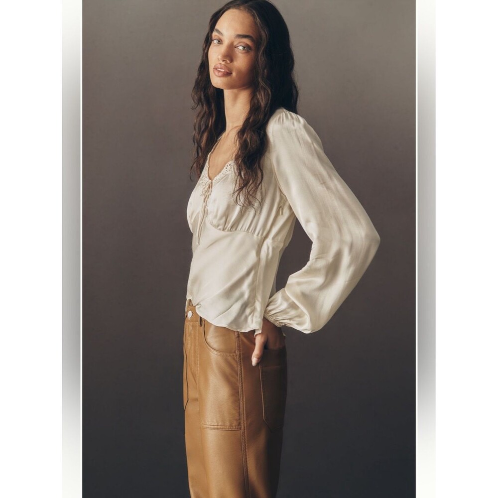 Anthropologie Pilcro The Rylan Faux-Leather Relaxed High-Rise Flare Pants - Picture 4 of 4